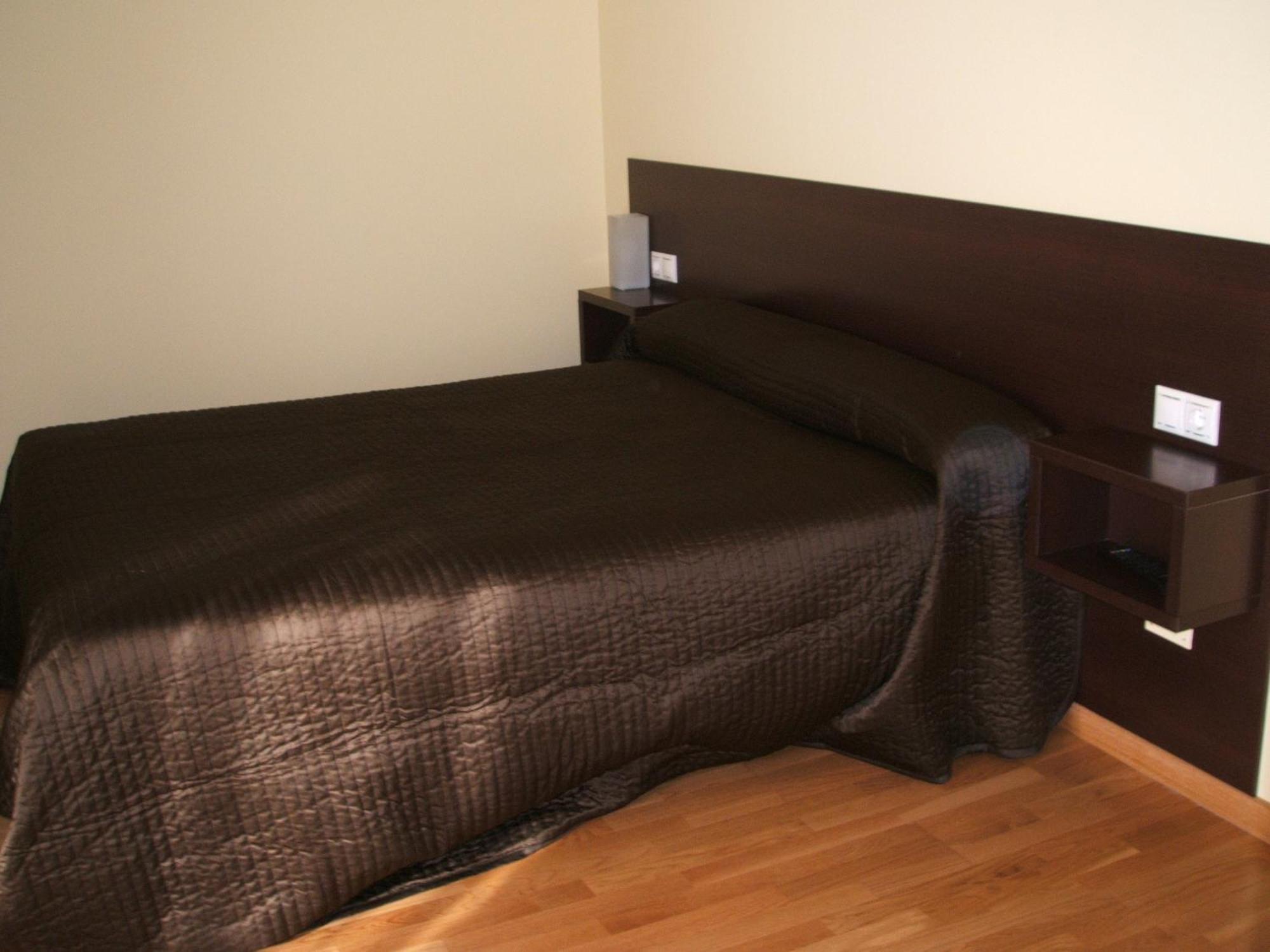 Hostal Casasnovas Сиеда Екстериор снимка