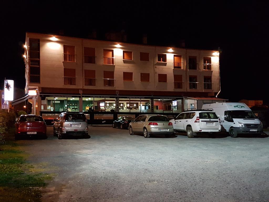 Hostal Casasnovas Сиеда Екстериор снимка