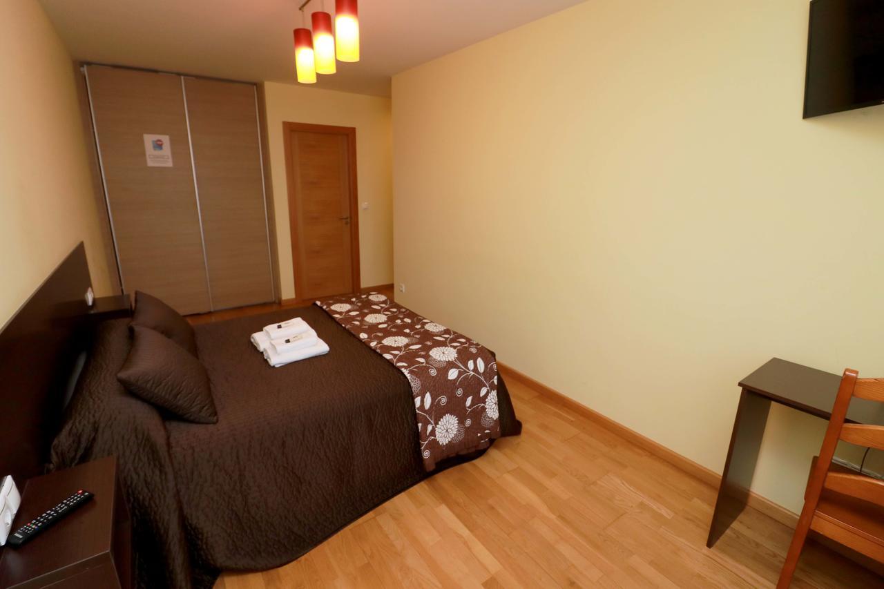 Hostal Casasnovas Сиеда Екстериор снимка