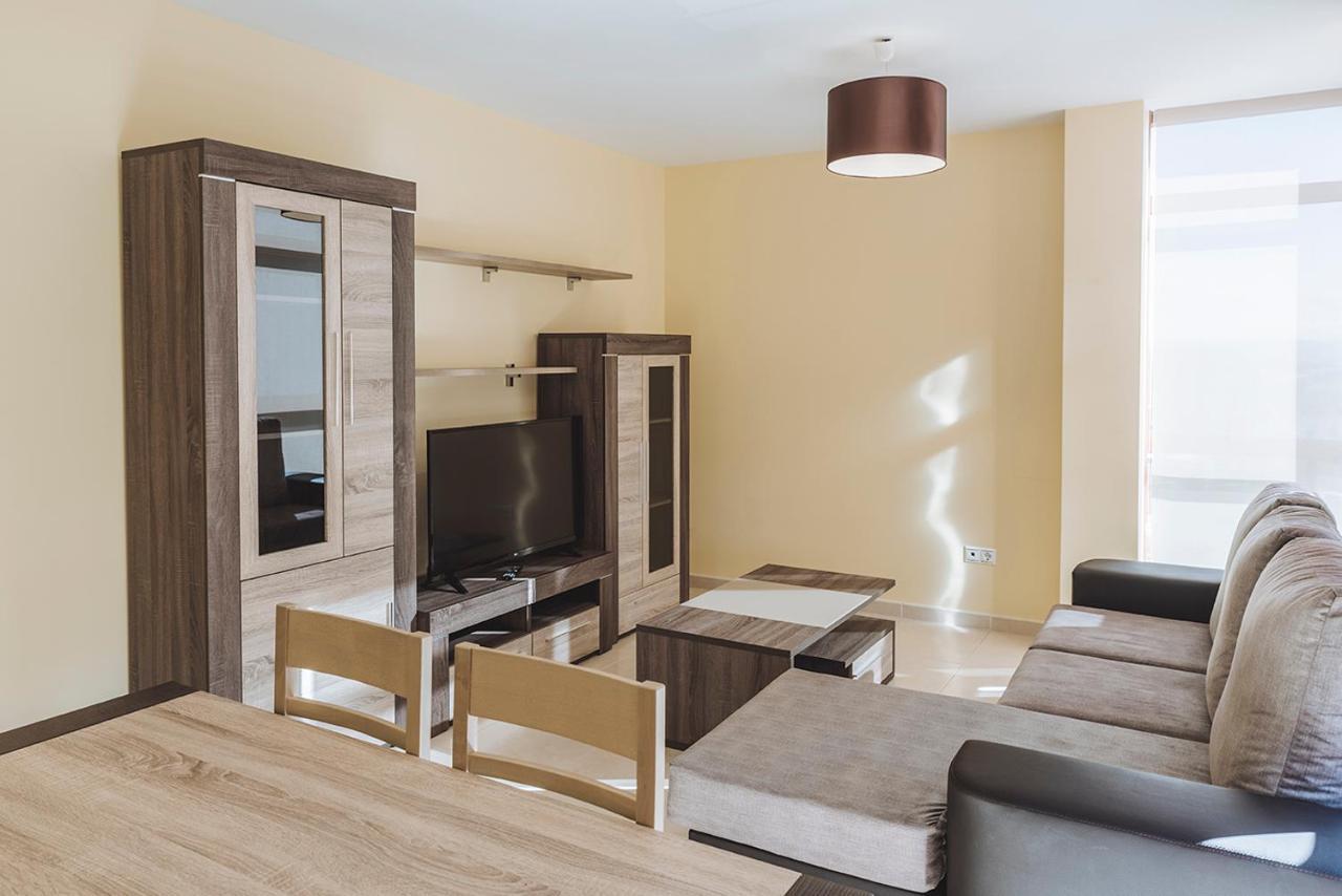 Hostal Casasnovas Сиеда Екстериор снимка
