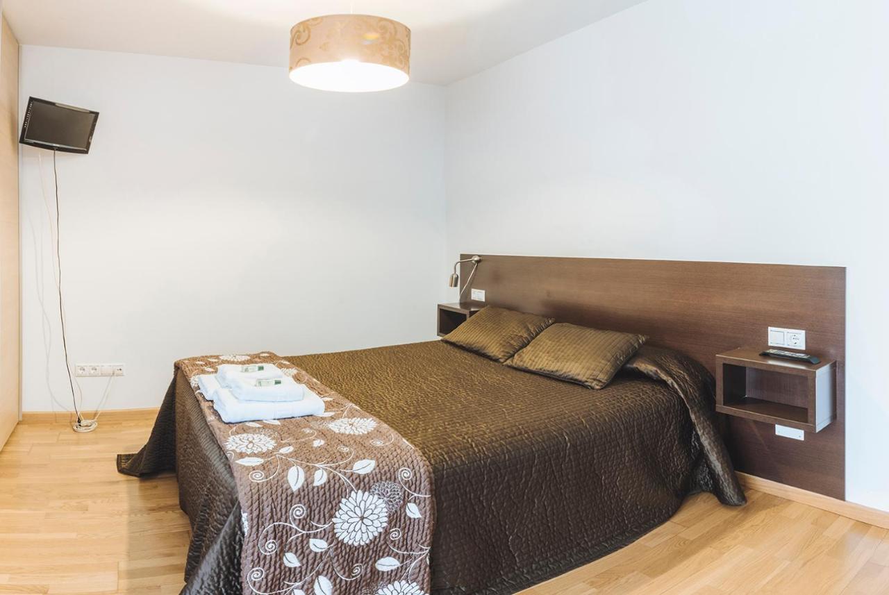 Hostal Casasnovas Сиеда Екстериор снимка
